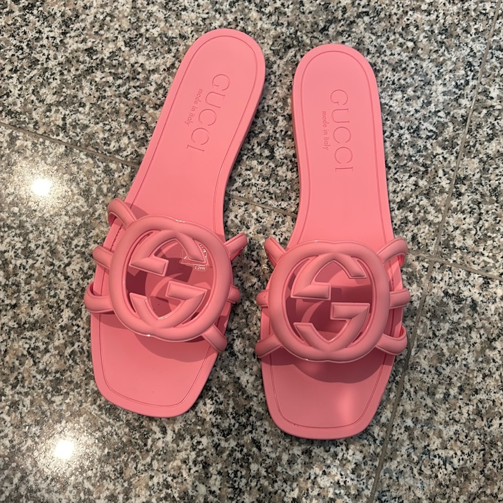 Gucci Pink Interlocking G Slide size 42!
